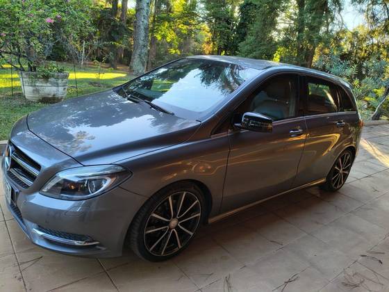 MERCEDES-BENZ B 200 1.6 SPORT TURBO GASOLINA 4P AUTOMÁTICO